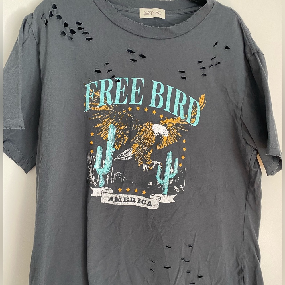 Free Bird oversized distressed tee